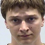 Assassino adolescente que pesquisou sobre serial killers na Internet é condenado por assassinato