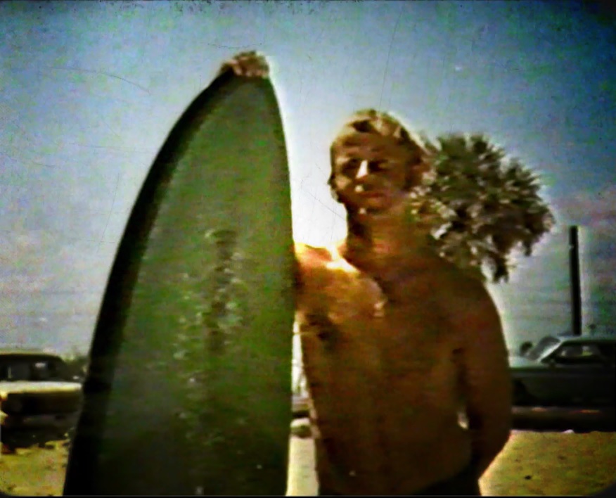 O jovem surfista Christopher Wilder em foto com data desconhecida. Foto: Sunday Night.